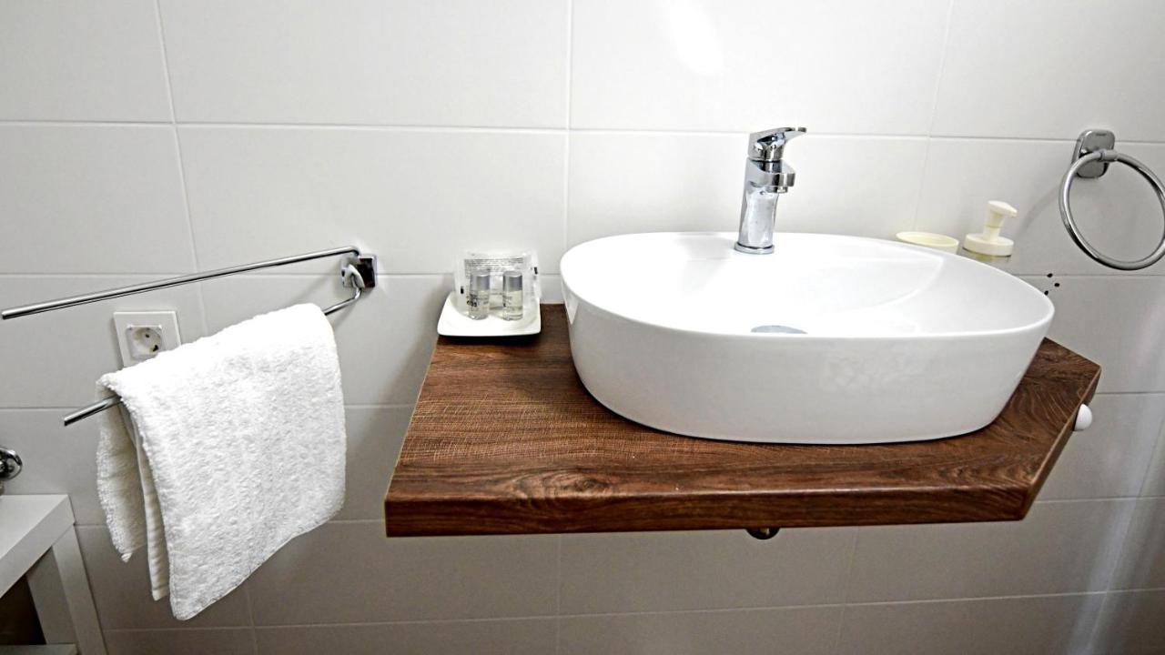 Apartmani Zagi Rakovica Ngoại thất bức ảnh